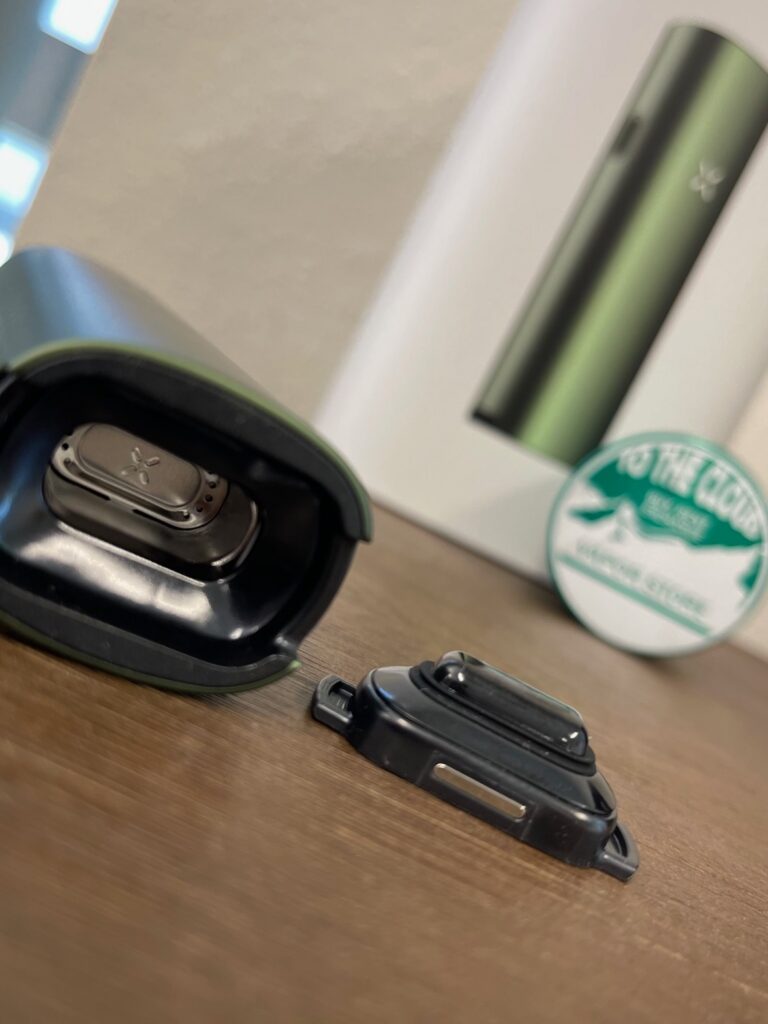 pax 3 oven capacity grams 4 Vaporizer Review Vape Flavor:Strawberry Ice vapes for sale in bulk Rocket Pop Lost Mary